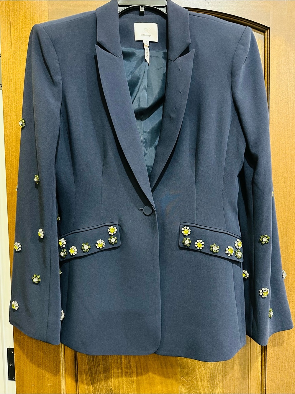 Cinq a Sept blazer - Picture 3 of 10